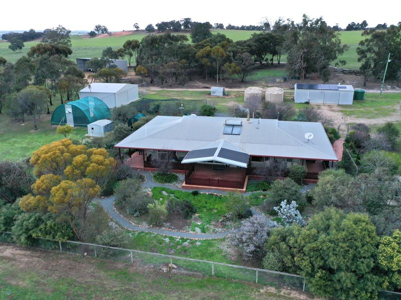 131 Geeralying Road, Dumberning WA 6312