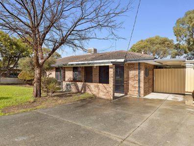 23 Unnaro Street, Hillman WA 6168