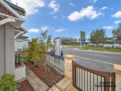 318 Egerton  Drive, Aveley WA 6069