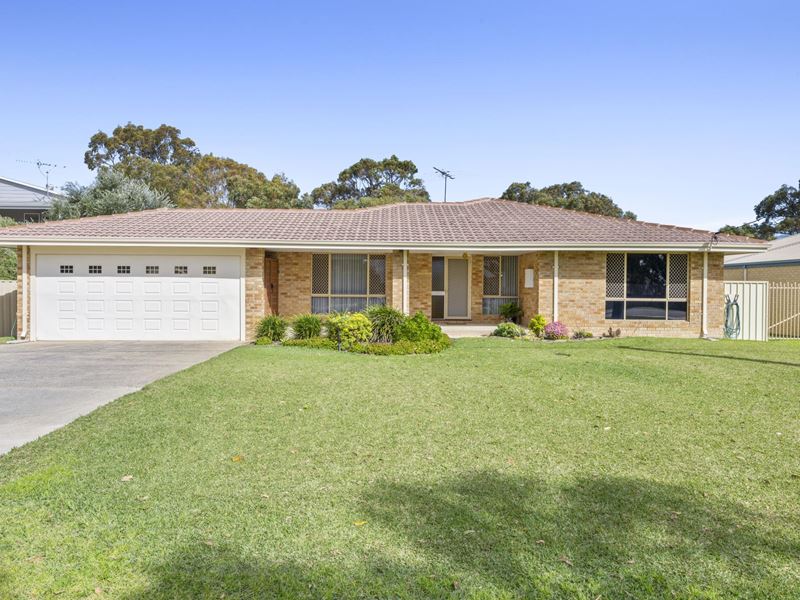 39 Serena Street, Falcon