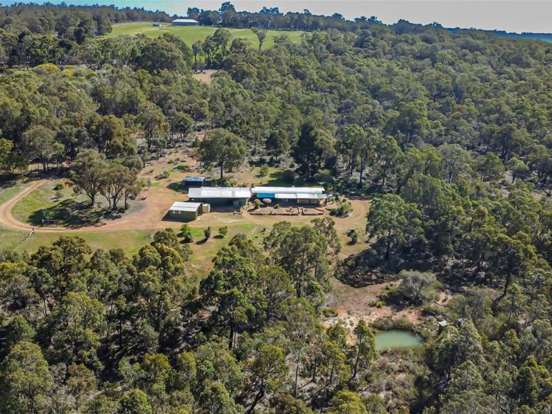 330 Reen Road, Gidgegannup WA 6083