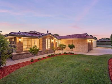 45 Matthew Avenue, Leeming WA 6149