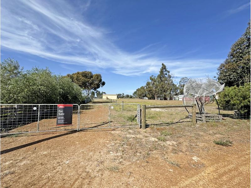 Lot 41,  Coolgardie-Esperance Highway, Gibson WA 6448