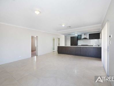 23 Ballycastle Loop, Canning Vale WA 6155