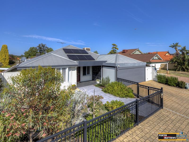 5 Estcourt Road, Redcliffe WA 6104