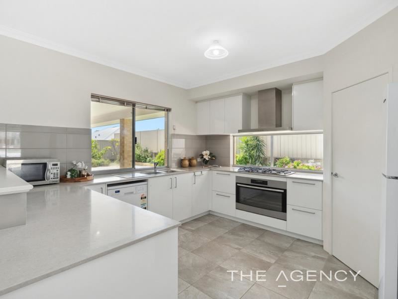 9 Marlboro Road, Swan View