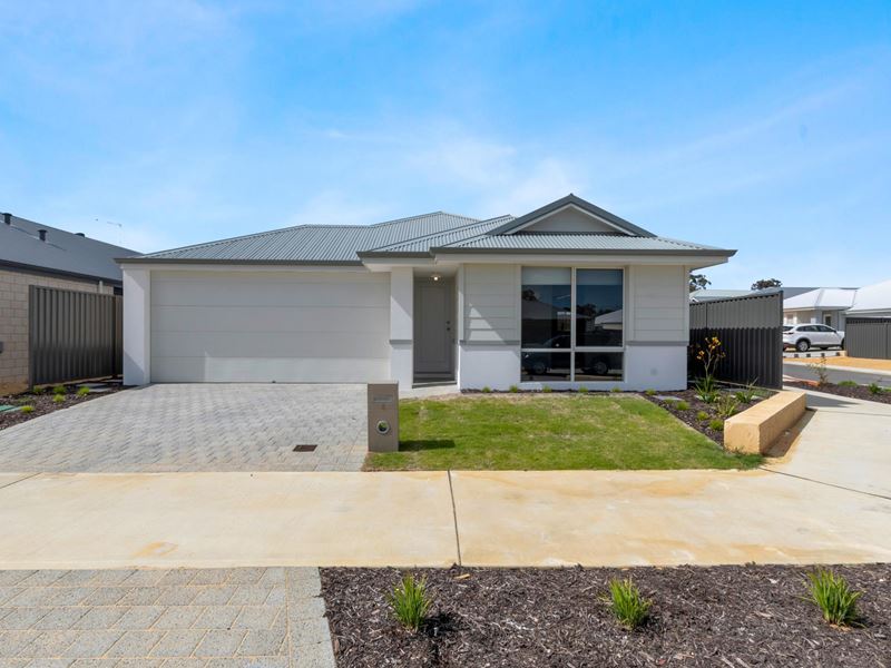 5 Pappinbarra Road, Lakelands WA 6180