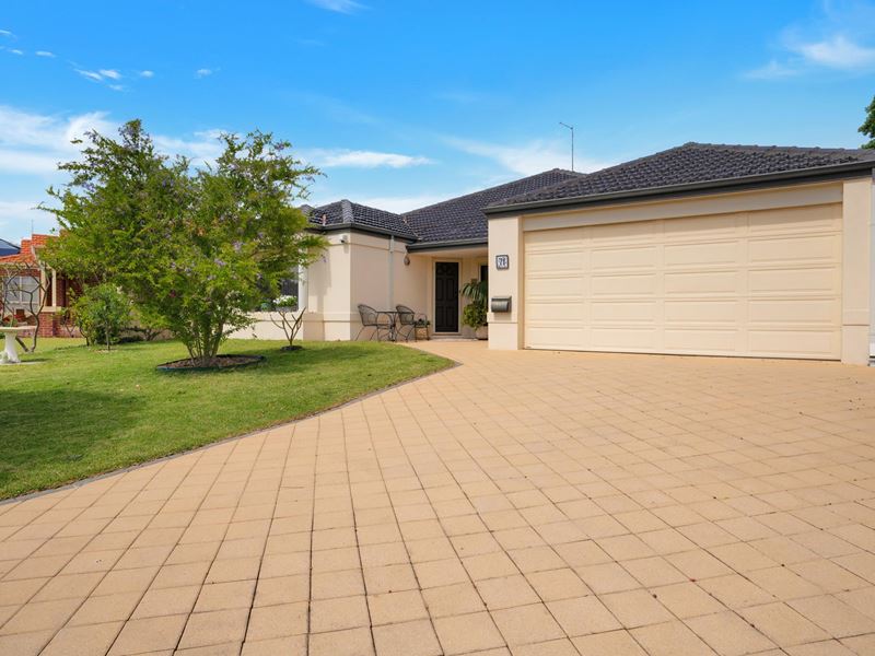 71 Fifth  Avenue, Shoalwater WA 6169