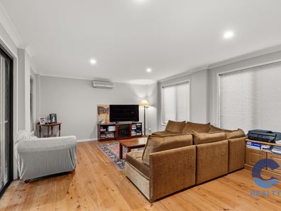 28 Hampton Street, Karrinyup WA 6018