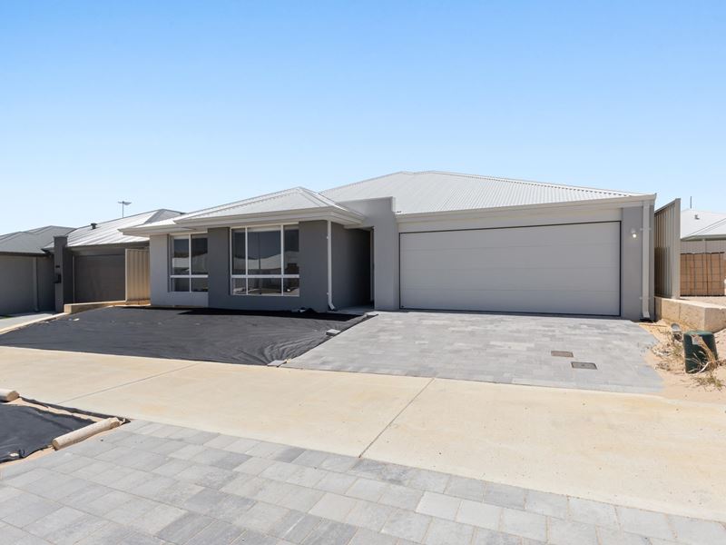 48 Golden Bay Drive, Golden Bay WA 6174