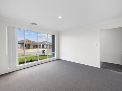 49 CLOUDBERRY CRESCENT, Upper Swan WA 6069