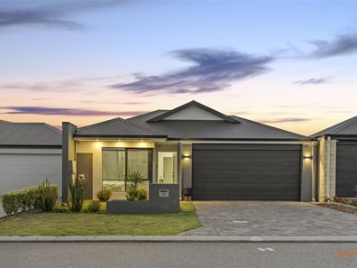 16 Bromfield Avenue, Brabham WA 6055