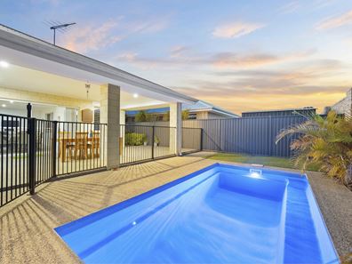 72 Pleasantview Parade, Baldivis WA 6171