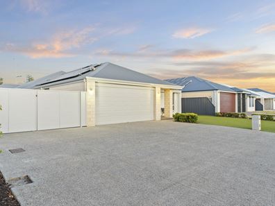 72 Pleasantview Parade, Baldivis WA 6171
