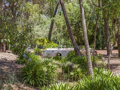 850 Walker Street, Mundaring WA 6073