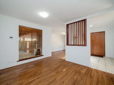 41 Knightsbridge Way, Thornlie WA 6108
