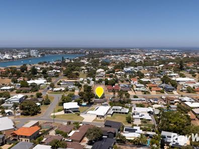44 Janis Street, Halls Head WA 6210