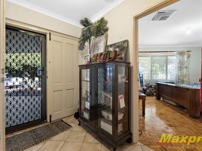 12 Rosebud Close, Huntingdale WA 6110