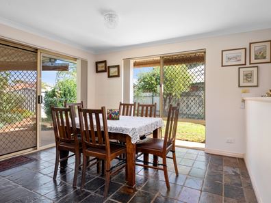8A Siberia Close, Hannans WA 6430