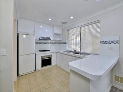 25 Windermere Way, Greenfields WA 6210