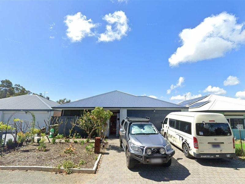21 Legend Crescent, Greenfields WA 6210