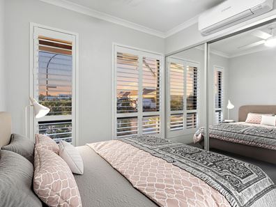 7 Shepherd Avenue, Ellenbrook WA 6069