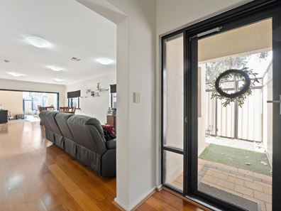 20 Emma Street, Rockingham WA 6168