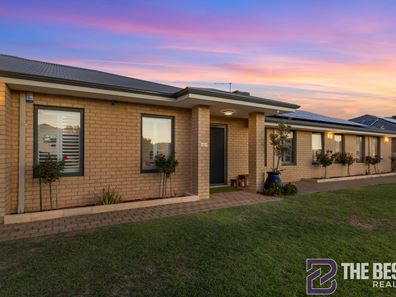 6 Nutmeg Place, Wattle Grove WA 6107