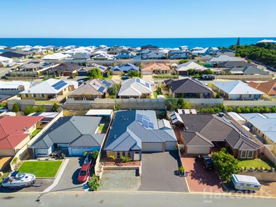 8 Quairading Rise, Dawesville WA 6211