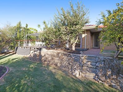 9/5 Hazel Avenue, Woodlands WA 6018