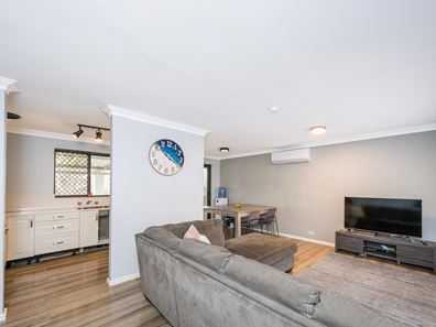 37 Mousehole Crescent, Yanchep WA 6035