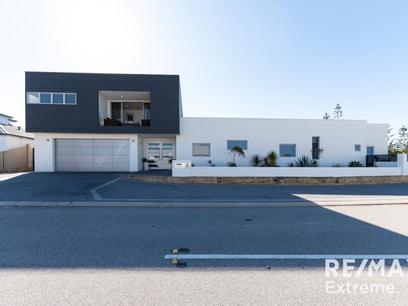 2 Forecastle Avenue, Jindalee WA 6036