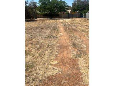 12 Gamenya Avenue, Merredin WA 6415