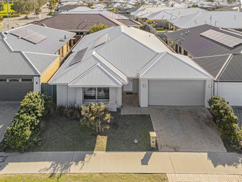 14 Giallo Way, Eglinton WA 6034