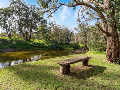 73 Balingup Road, Nannup WA 6275