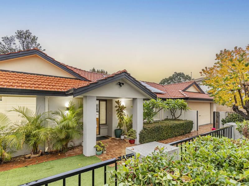 25 Unwin Avenue, Wembley Downs