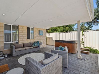 37 Malabar Crescent, Craigie WA 6025