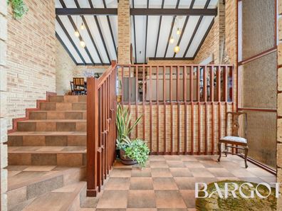22 Kingsfield Avenue, Swan View WA 6056
