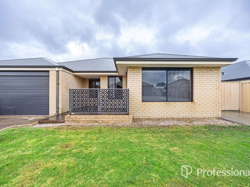 15 Edenhope Road, Australind WA 6233