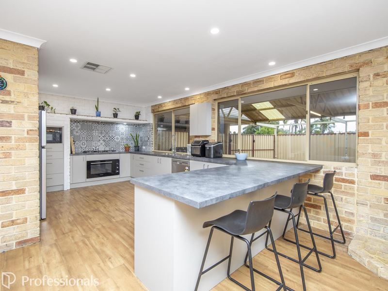 64 Natham Square, Swan View WA 6056