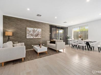 42A Coleman Crescent, Melville WA 6156