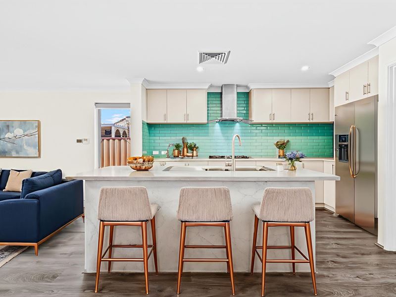 11 Terelinck Crescent, Redcliffe