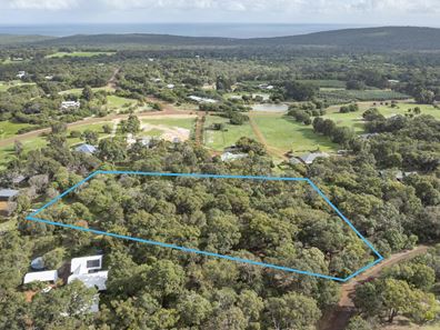140 Sonning Loop, Yallingup WA 6282
