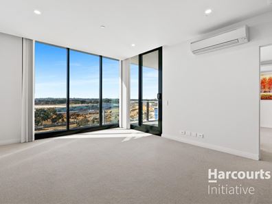 603/6 Baumea Way, Innaloo WA 6018