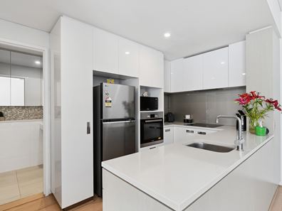 73/20 Rowe Avenue, Rivervale WA 6103