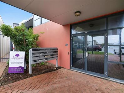 4/32 Hulme Court, Myaree WA 6154