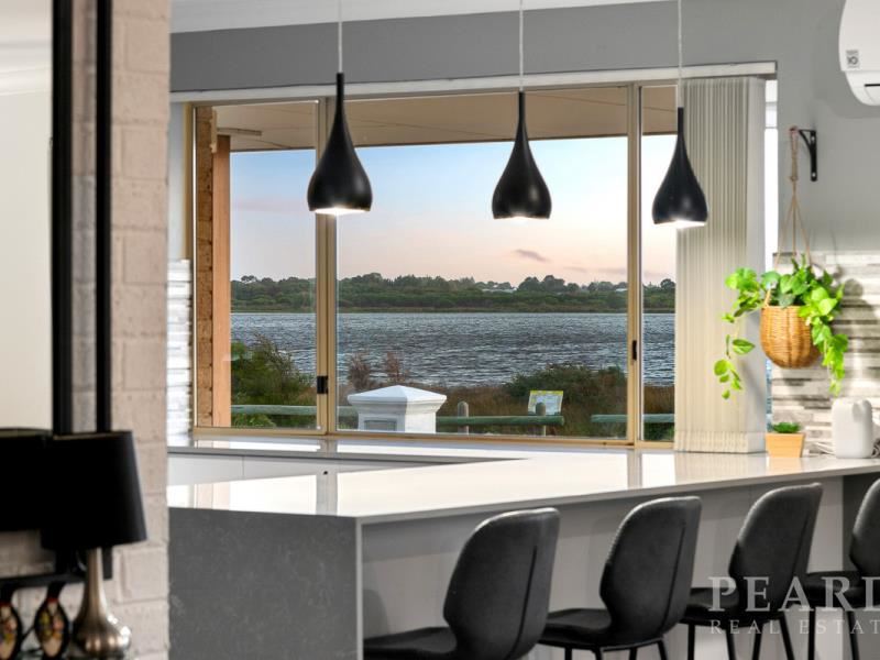 16 Lake Street, Rockingham WA 6168