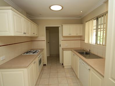 21 Claygate Road, Hamilton Hill WA 6163