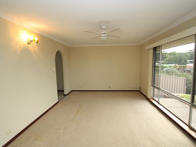 21 Claygate Road, Hamilton Hill WA 6163