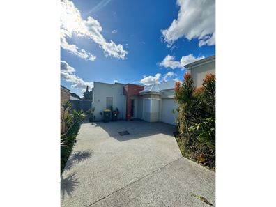 18C Ambrose Street, Innaloo WA 6018
